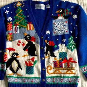 Vintage Northern Isle Women’s Christmas Sweater
